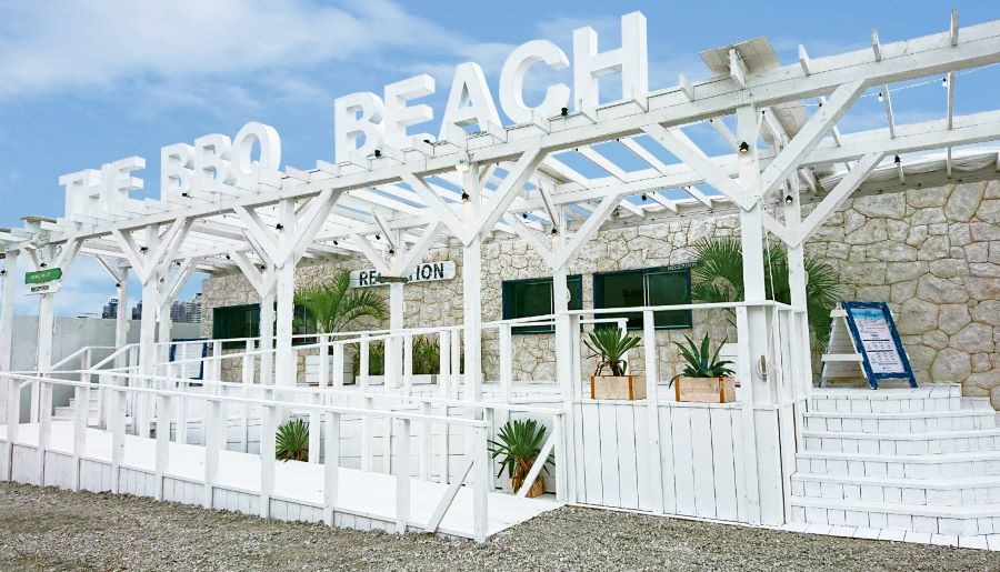 THE BBQ BEACH in TOYOSU